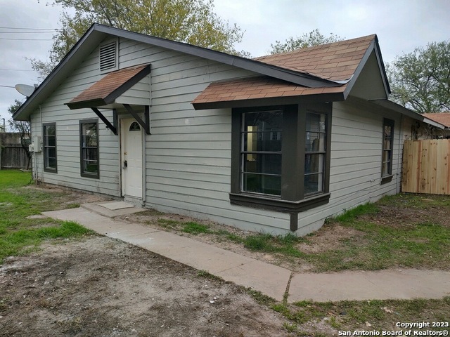 7920 Falcon Ridge Property Photo 1
