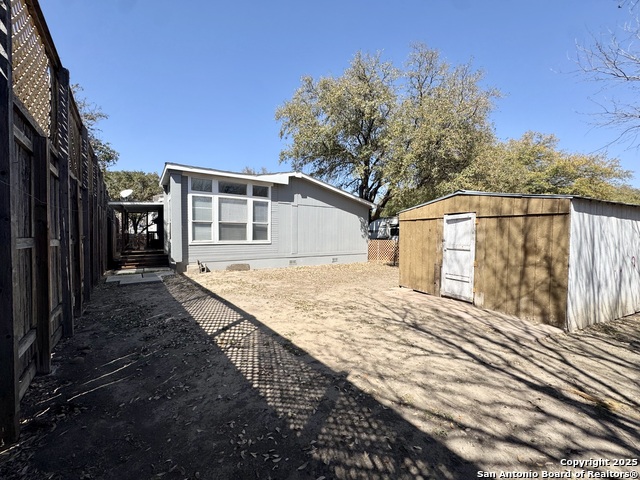 191 Corridor Oaks Property Photo 17