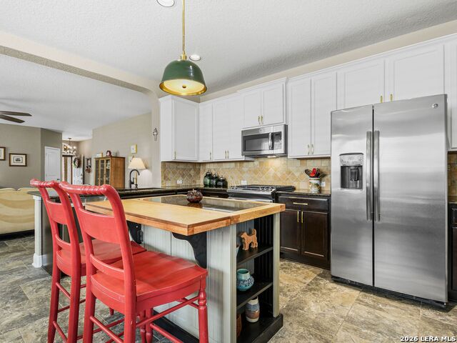 5947 Akin Place Property Photo 17