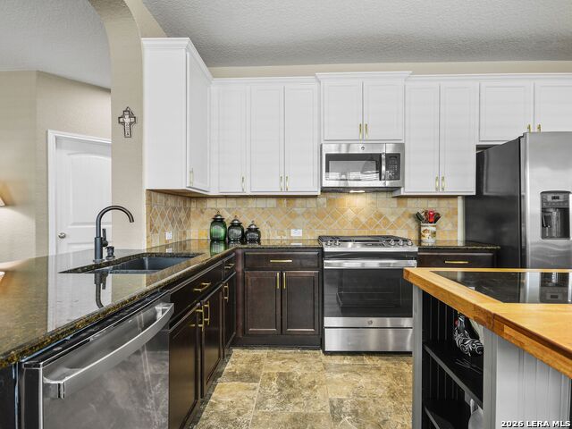 5947 Akin Place Property Photo 18