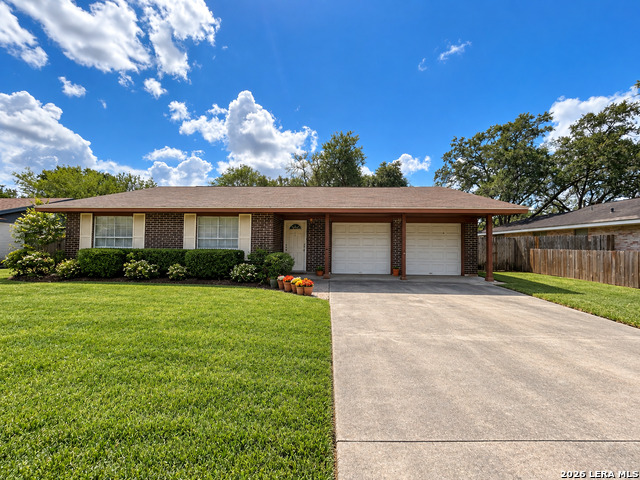 1406 Las Palmas Property Photo 2