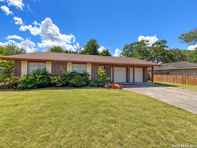 1406 Las Palmas Property Photo 3