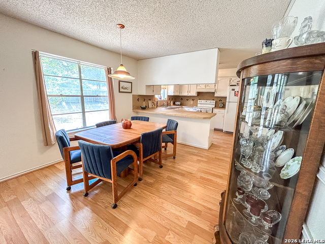 1406 Las Palmas Property Photo 10