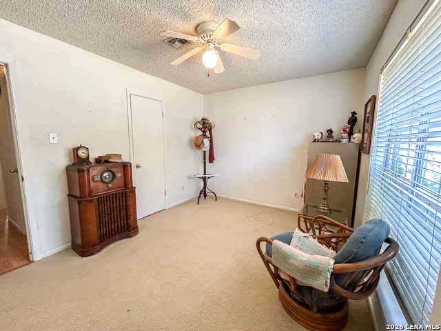 1406 Las Palmas Property Photo 24