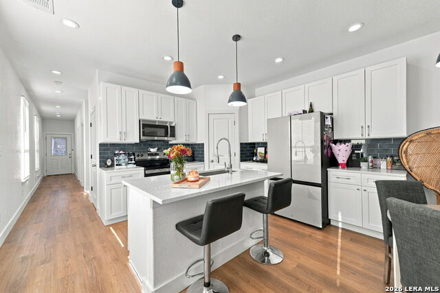 1803 W Southcross Blvd Property Photo 12