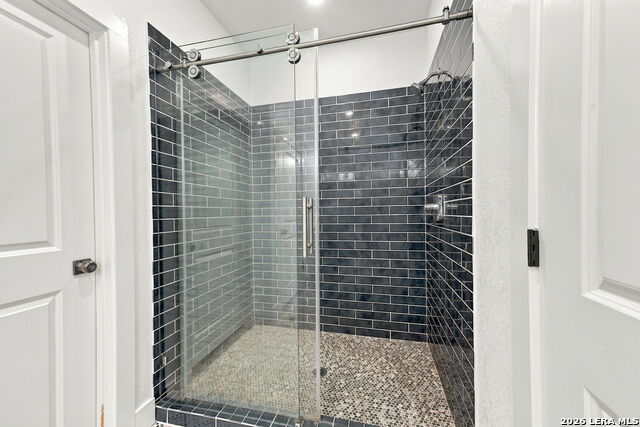 1803 W Southcross Blvd Property Photo 21