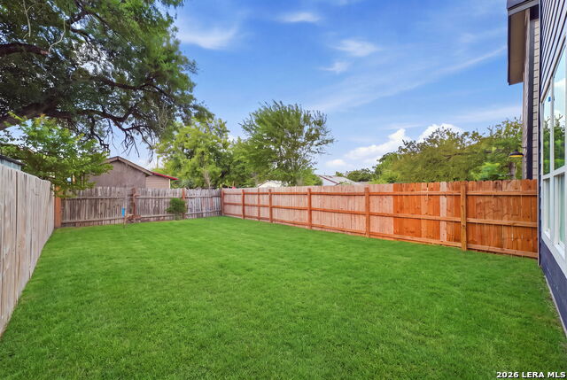 1803 W Southcross Blvd Property Photo 27