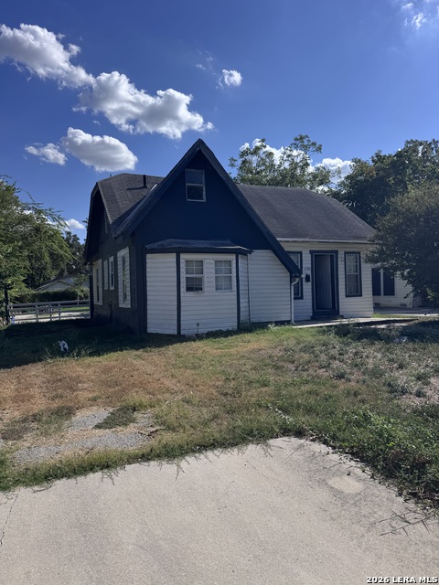 1150 W Winnipeg Ave Property Photo 1