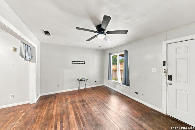 146 Zilla St Property Photo 8