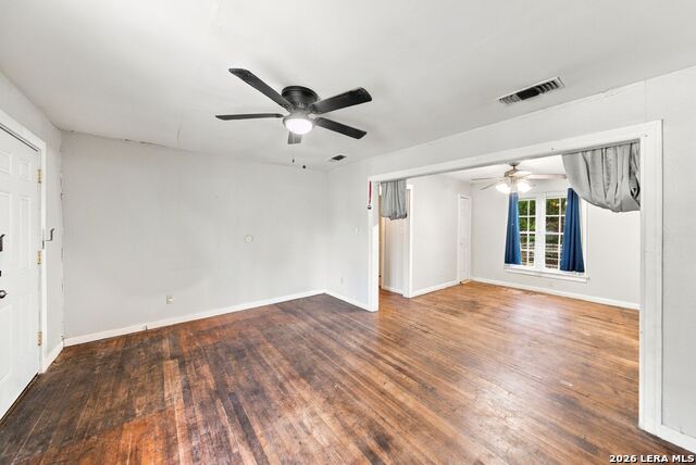 146 Zilla St Property Photo 9