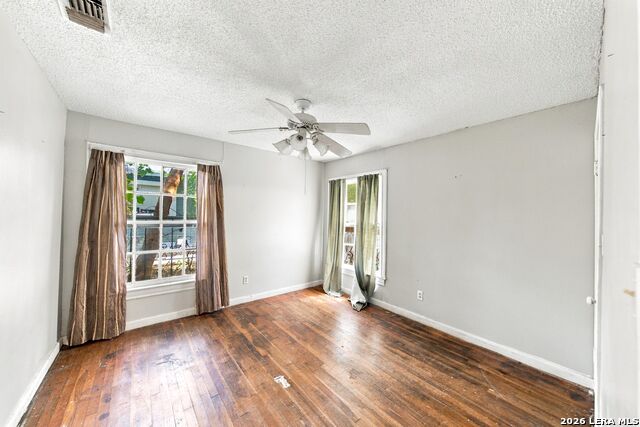 146 Zilla St Property Photo 21