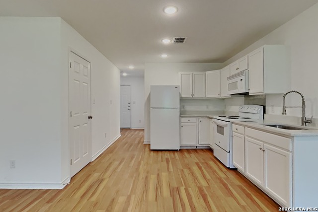 3034 W Salinas Property Photo 4