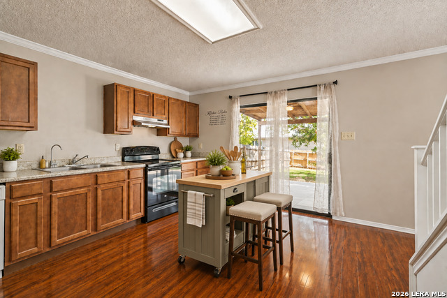 8010 Chestnut Cape Dr Property Photo 7