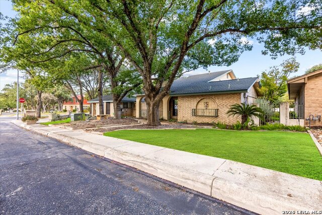 13342 Candida St Property Photo 4