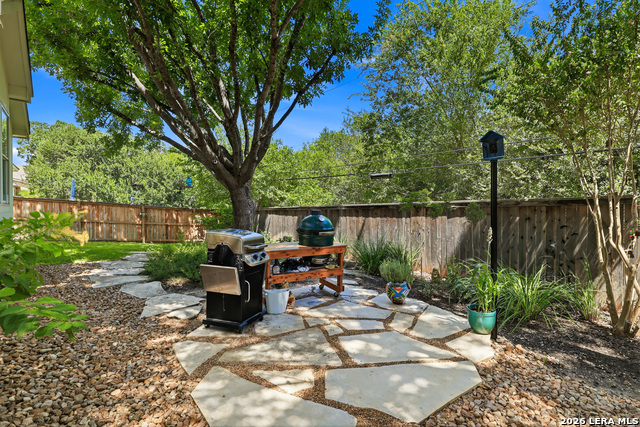 1718 Fawn Blf Property Photo 46