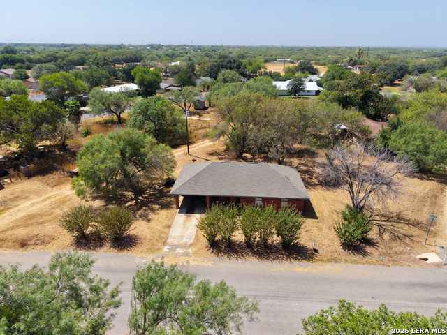 2826 Trails W Property Photo 3