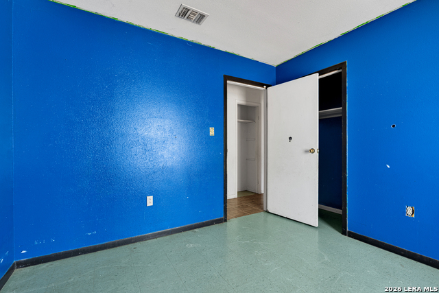 2826 Trails W Property Photo 15