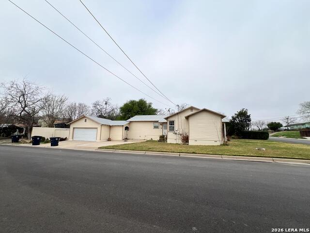 990 Evans Property Photo 1