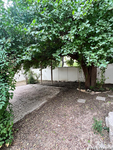 990 Evans Property Photo 27