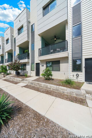 203 PASCHAL ST Property Photo 1