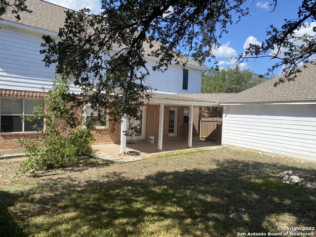 614 Stoneway Dr Property Photo 15