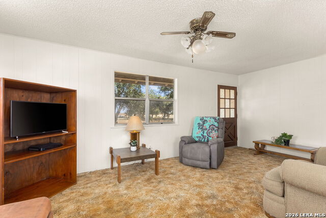411 Willmann Rd Property Photo 7