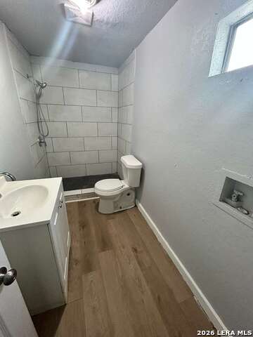 122 C Property Photo 8