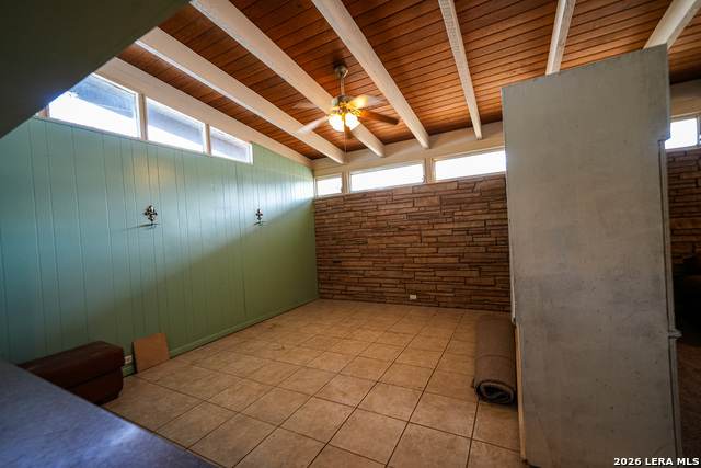 664 S Edwards Ave Property Photo 9