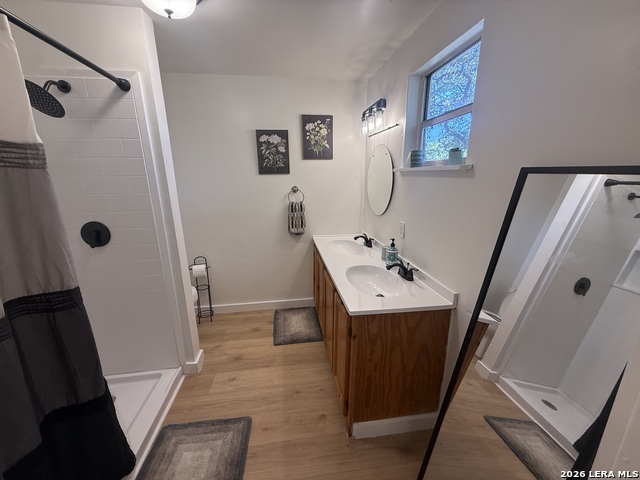 4754 English Crossing Property Photo 15
