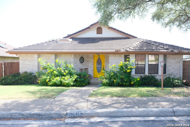 6006 Shady Creek Property Photo 1
