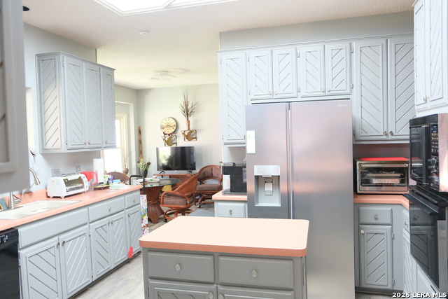 6006 Shady Creek Property Photo 13