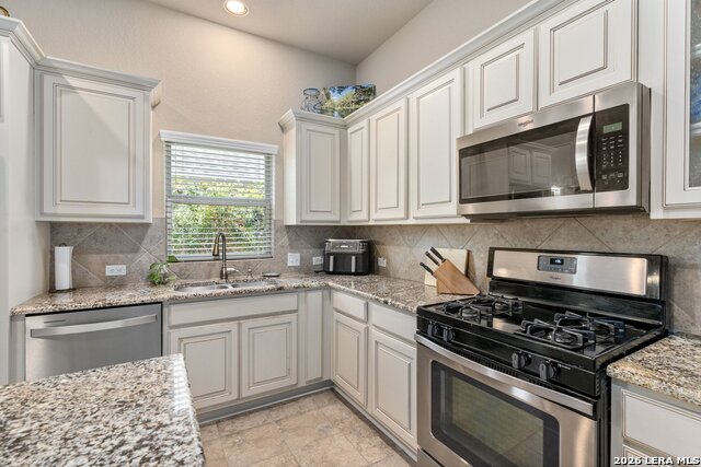 27146 Smokey Chase Property Photo 8