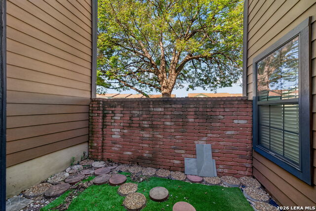 4803 Hamilton Wolfe Rd. Property Photo 23