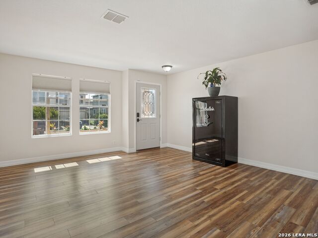 24715 Hickory Mdw Property Photo 2