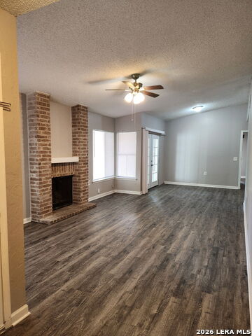 8422 Clear Meadow Property Photo 3