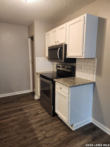 8422 Clear Meadow Property Photo 8
