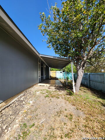 8422 Clear Meadow Property Photo 32
