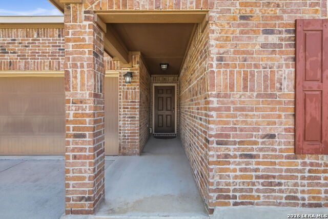 8922 Victoria Lk Property Photo 4