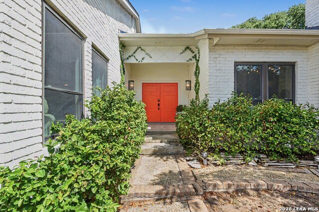 7062 Mccullough Ave Property Photo 1