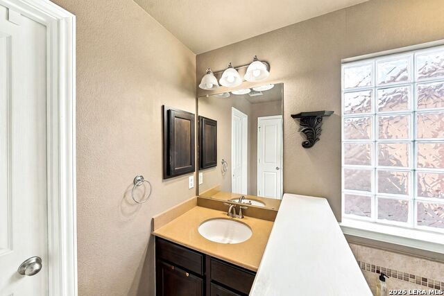 12439 Caprock Crk Property Photo 30