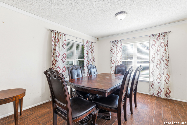 7503 Garden Grv Property Photo 6