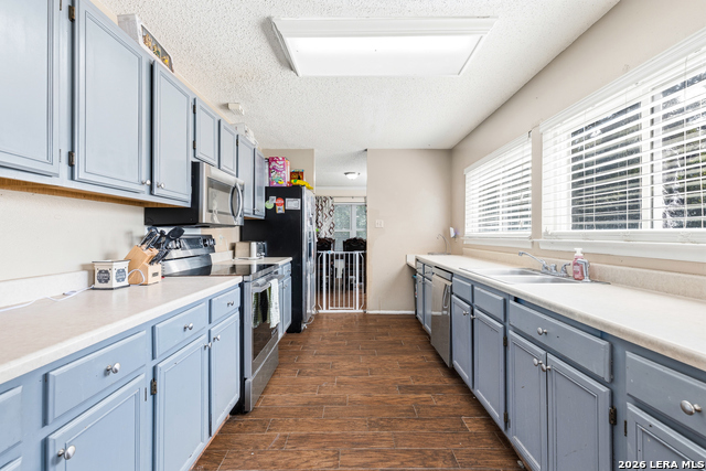 7503 Garden Grv Property Photo 7