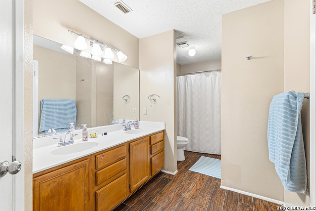 7503 Garden Grv Property Photo 15
