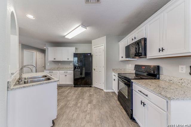 6707 Raintree Place Property Photo 4