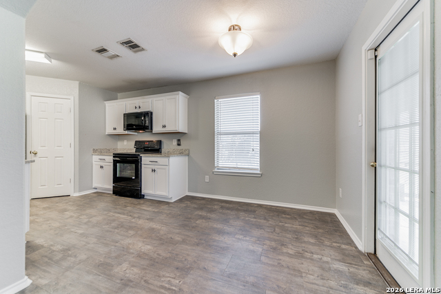 6707 Raintree Place Property Photo 5