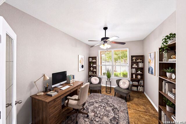131 Tufted Crest Property Photo 20