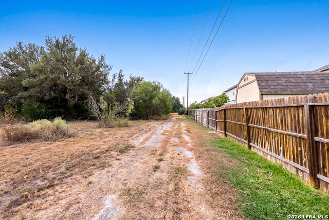 131 Tufted Crest Property Photo 60
