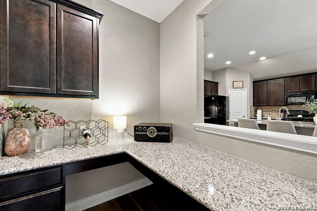 27506 Valle Verde Property Photo 13