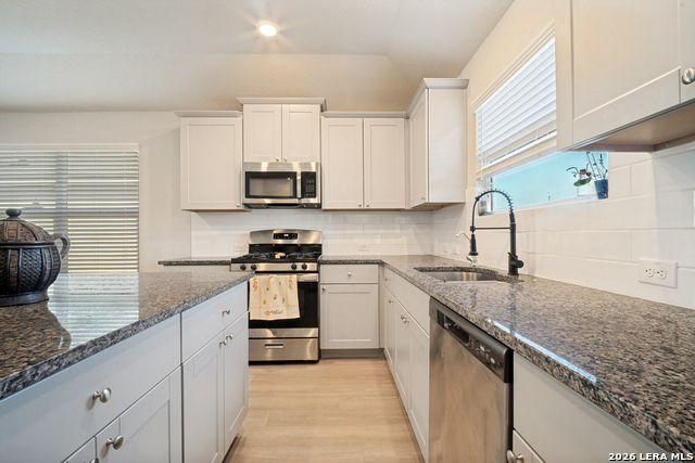 13425 Arroyo Seco Property Photo 10