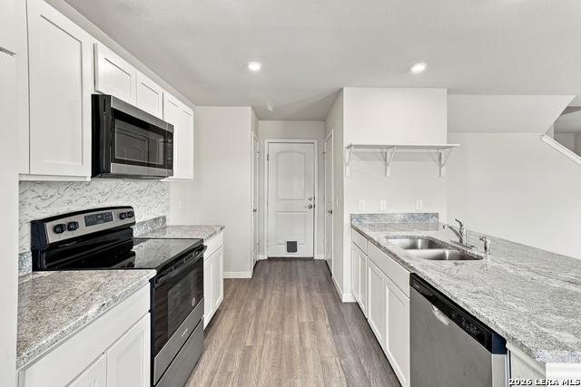 2227 Dry Moss Pass Property Photo 15